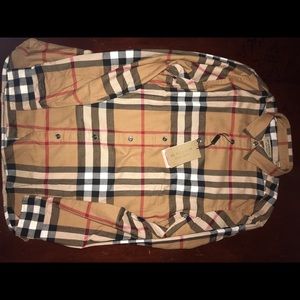 Mens medium burberry shirt